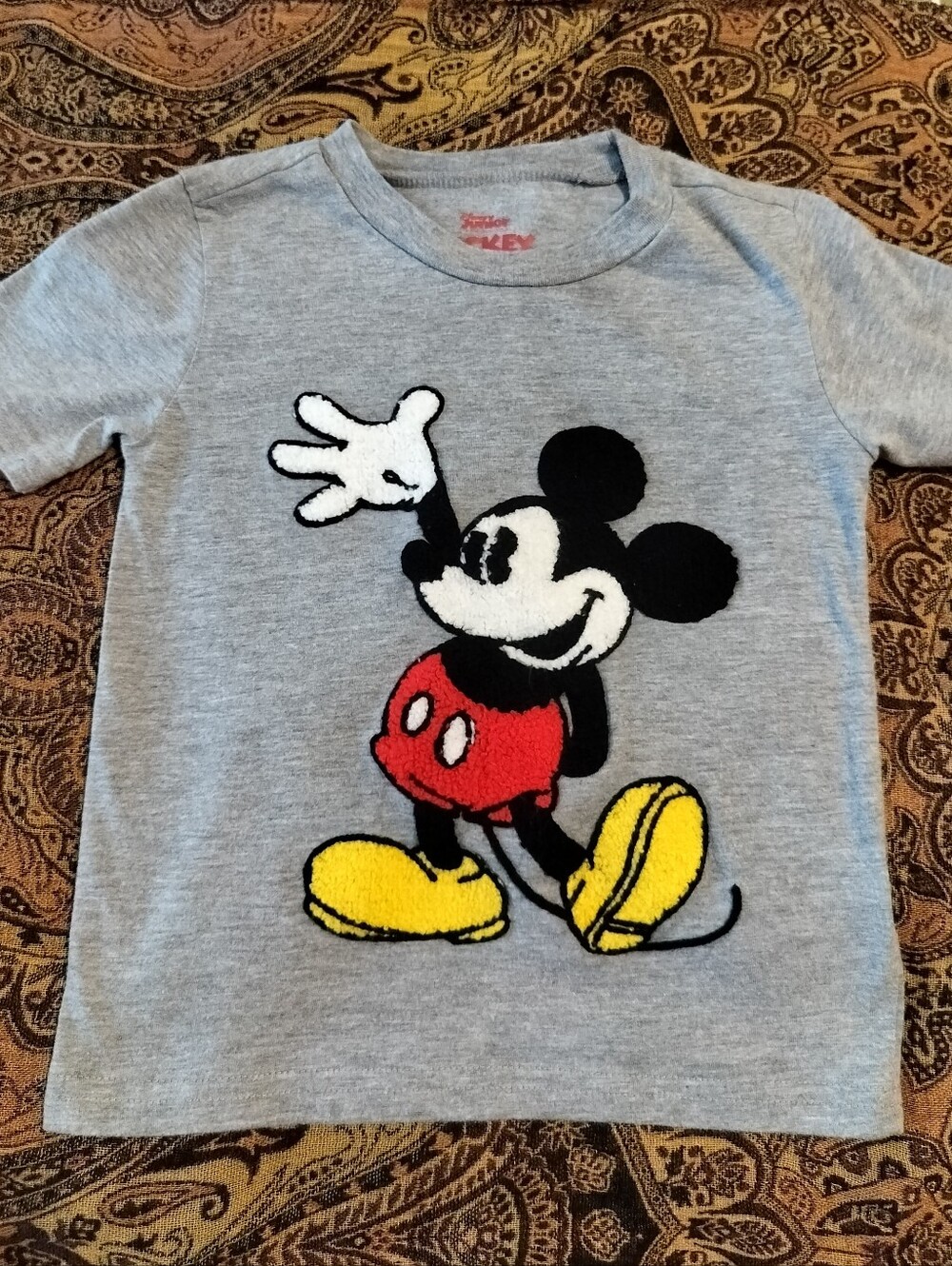 Disney Junior Mickey Mouse Chenille Patch Graphic Tee Gray Size 5
